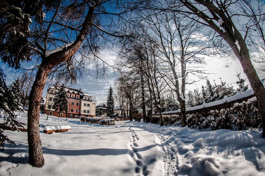 Готель Royal Kompleks Рабка Екстер'єр фото